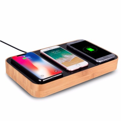 Trending product 2019 bamboo mobile phone wireless charger station supply 7pcs mobile phones